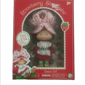 Strawberry shortcake doll. 35th anniversary doll.